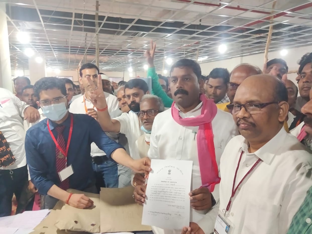 Lucky the most, Ramesh became the MLA who won with the least votes.