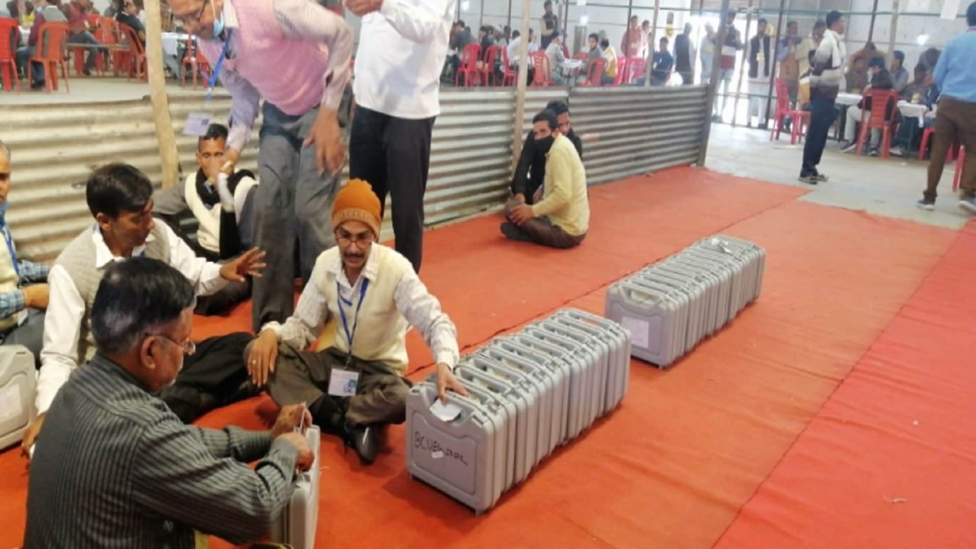 UP Election Result 2022 Samajwadi Party RLD alliance has great performance on seats of Meerut city