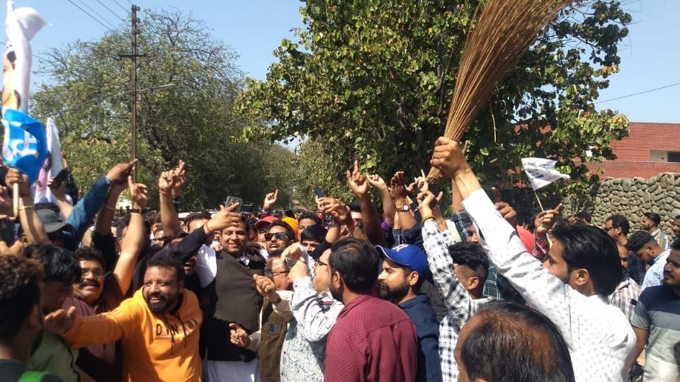 Minister Bharat Bhushan Ashu and Bains Brothers Defeated in Punjab assembly election 2022