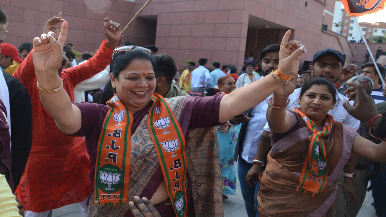 Celebration of UP's victory in Delhi
