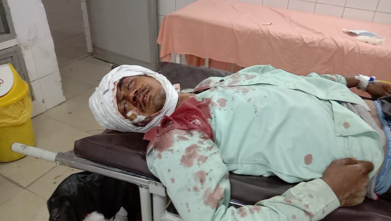 Three injured, including a girl, in a vehicle collision, a referee