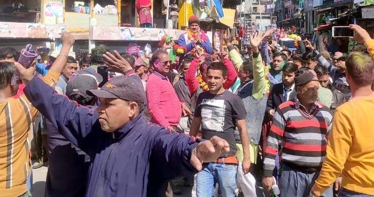 Rajendra Bhandari took out victory procession in Pokhari