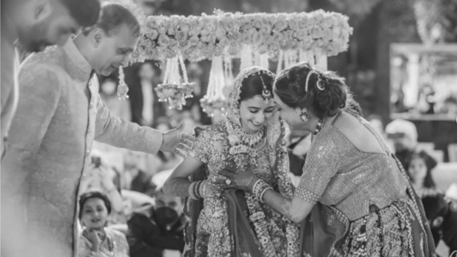 tina ambani son anmol ambani wedding  Amitabh Bachchan Jaya Bachchan abhishek Bachchan Aishwarya Rai Bachchan in pictures.