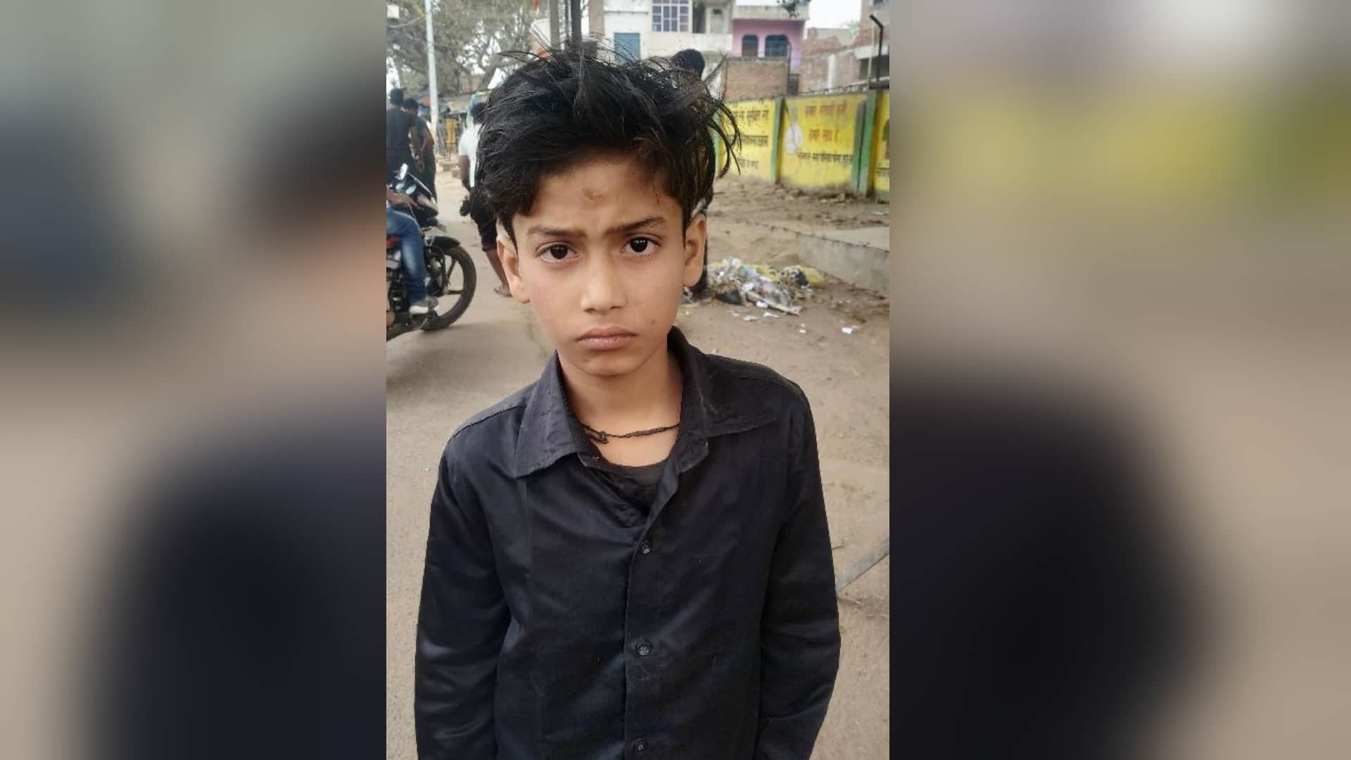 Agra Bah Double Murder Case Innocent Anuj clashed with miscreants to save his mother