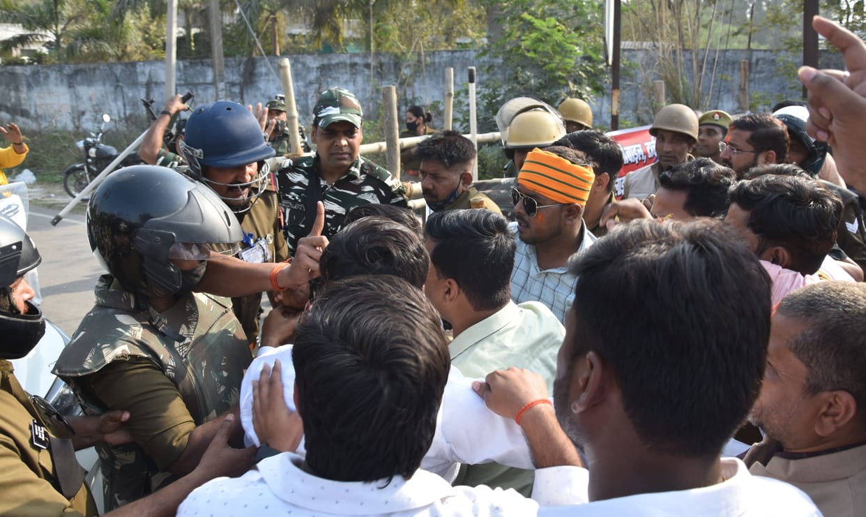 bjp worker dispute with police
