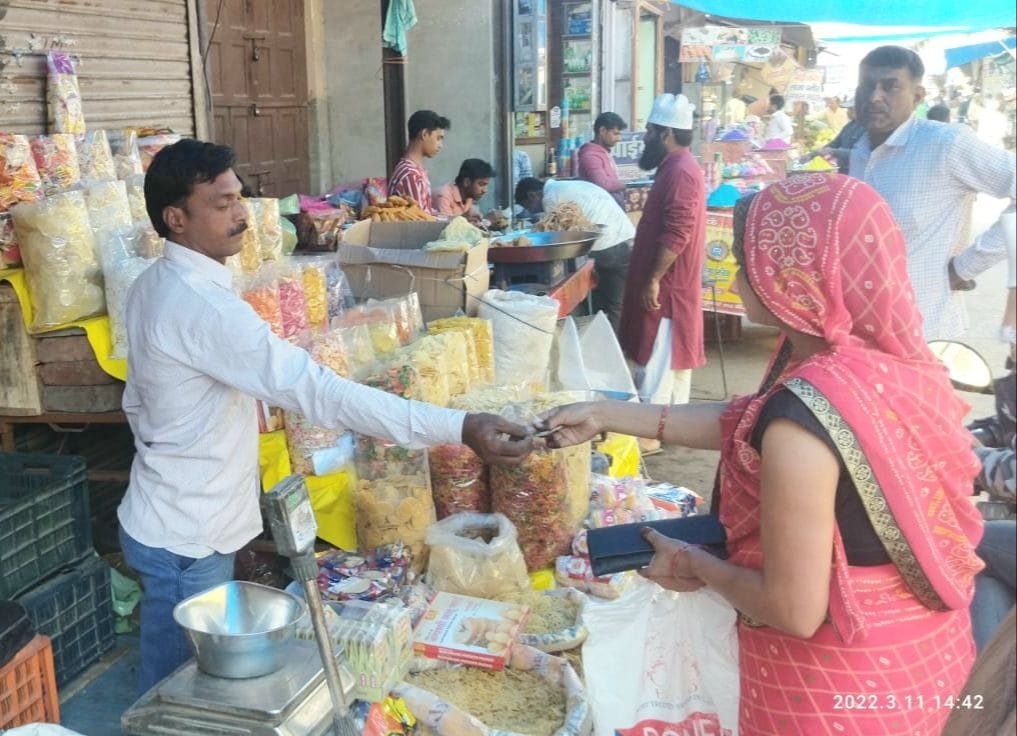 Chips-papad business will be worth 50 lakh rupees on Holi