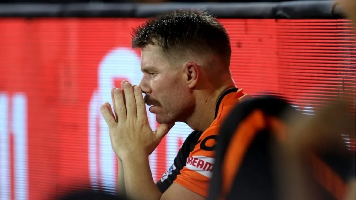IPL 2022 Bad news for Delhi Capitals David Warner may be out of the first five-six matches will attend Shane Warne's funeral