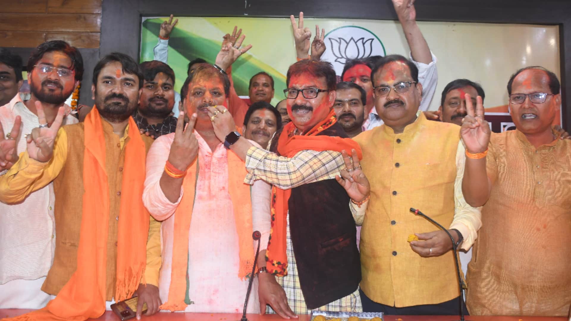 Gorakhpur Election Result 2022 BJP Win 34 out of 41 seat