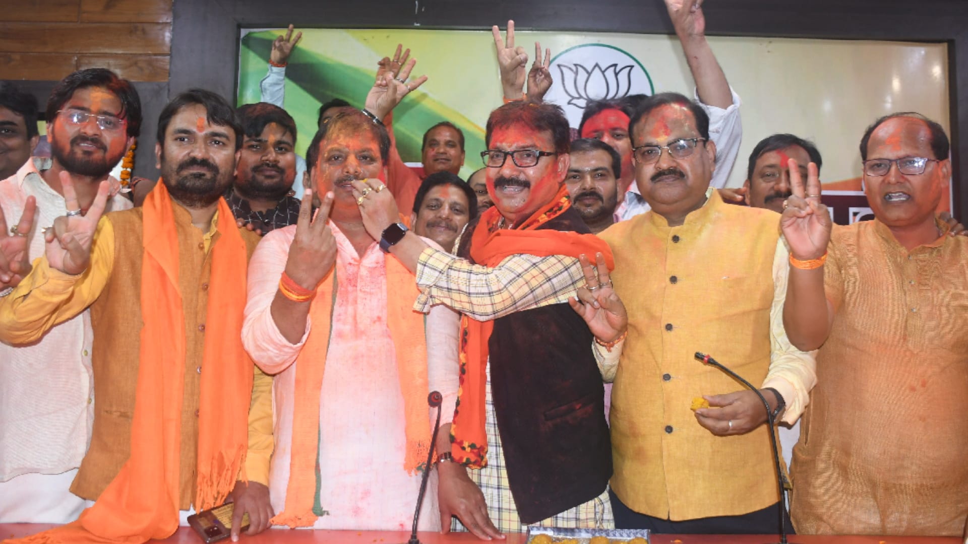 Gorakhpur Election Result 2022 BJP Win 34 out of 41 seat