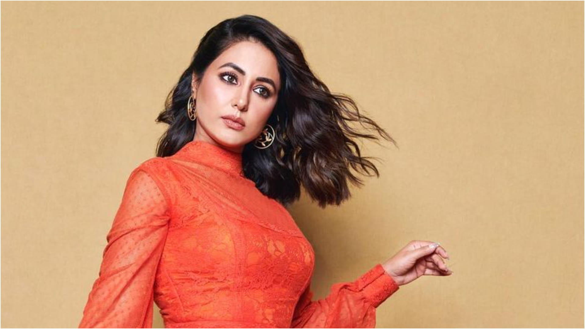 Know about famous Tv stars like kapil sharma hina khan divyanka tripathi first salary