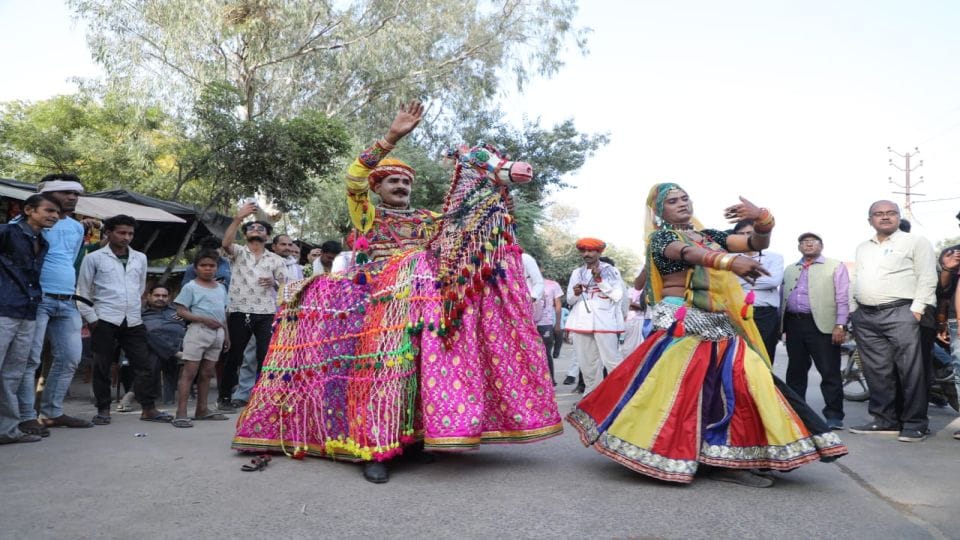 barsana holi 2022 lathmar holi will held in barsana today