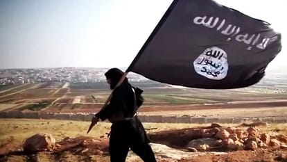 basit kalam used to be in touch with ISIS bosses through laptop Video-photos of explosives made from pen drive