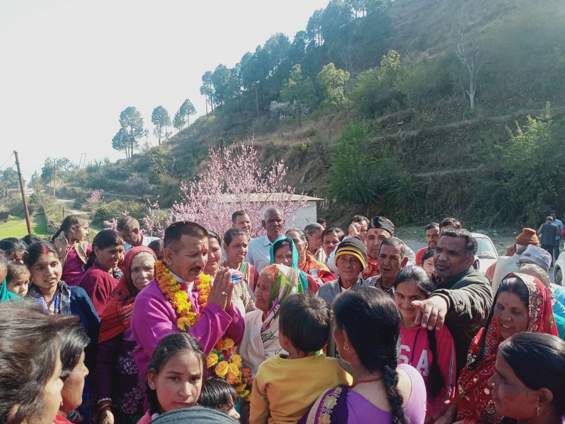 Uttarakhand Election results 2022 : After the results of the Uttarakhand assembly elections winning candidates worshiped in the temples