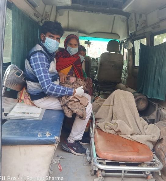 Hathras: Woman gave birth to a child in a moving ambulance