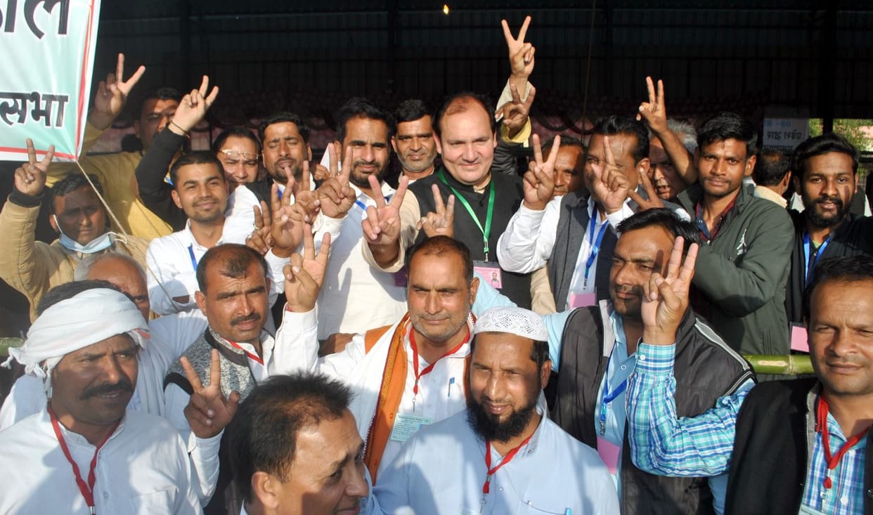 Unfurled the flag of alliance in all the three seats in the district