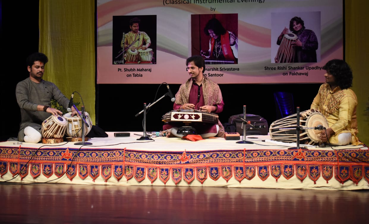 On the jugalbandi of Santoor, Tabla and Pakhawaj, the audience said - Vah Ustad