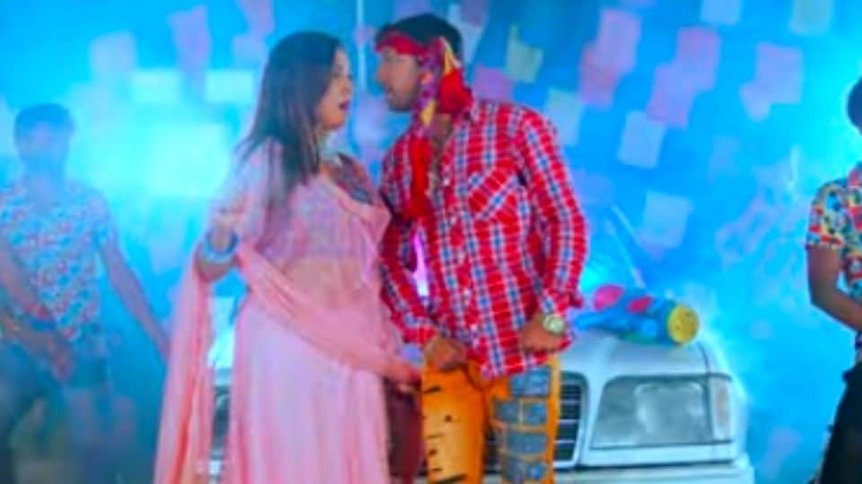 top 5 bhojpuri holi songs in your playlist