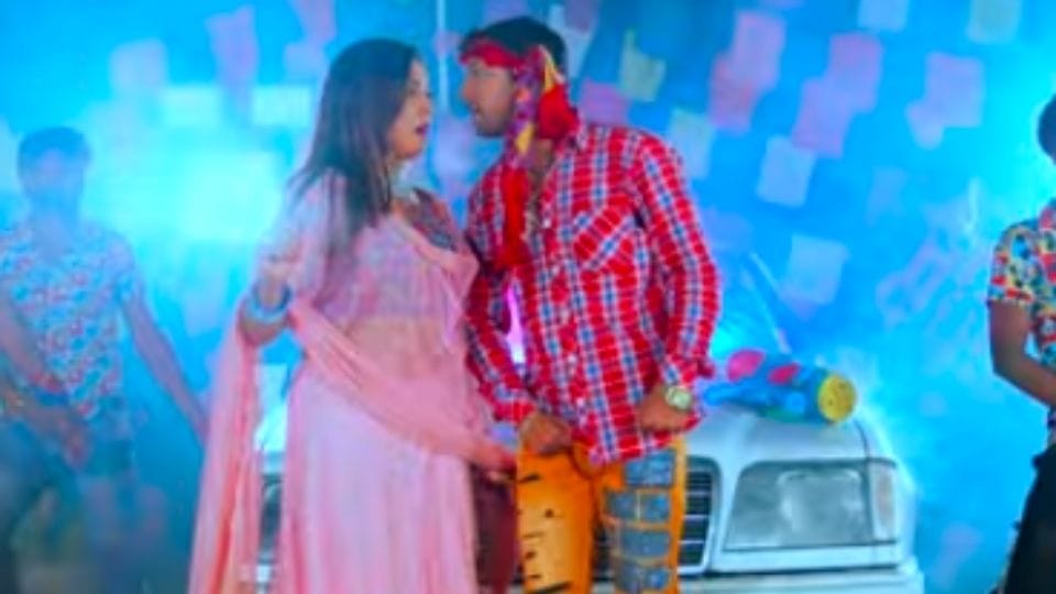 top 5 bhojpuri holi songs in your playlist