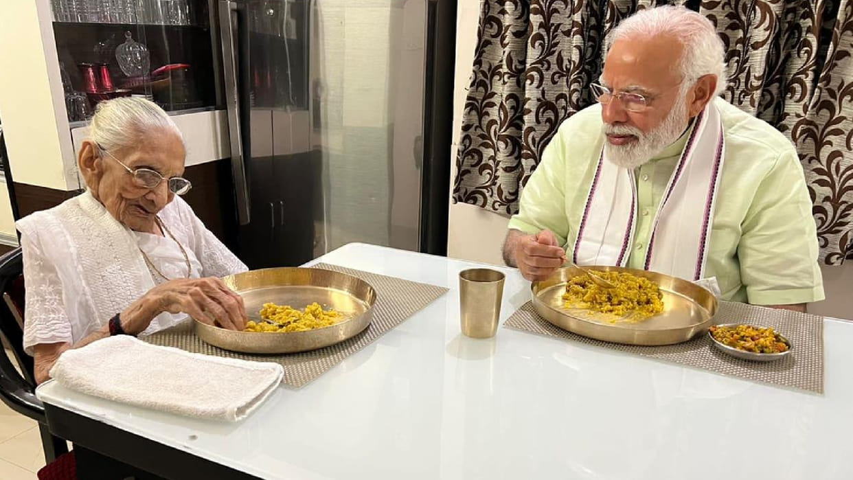 The Modi story, Union Minister tweeting about it, what is its story,  know why is it getting popular