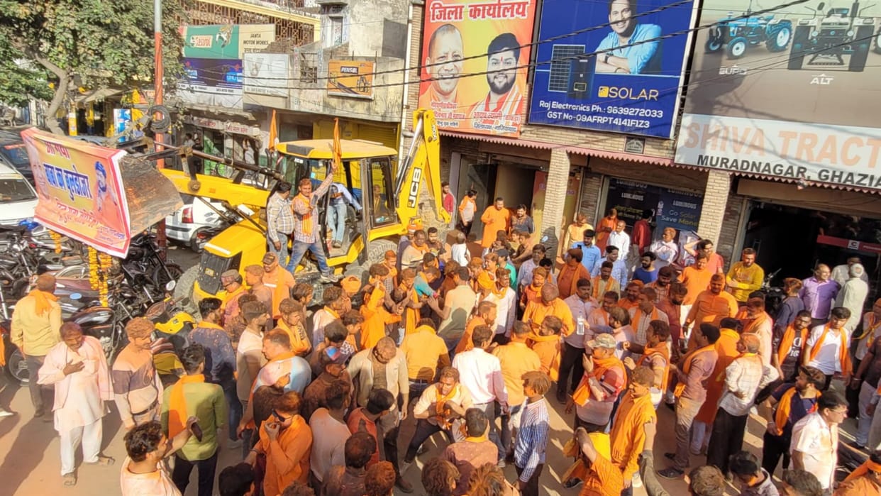 BJP captures reserved seats, SP gains in up assembly elections