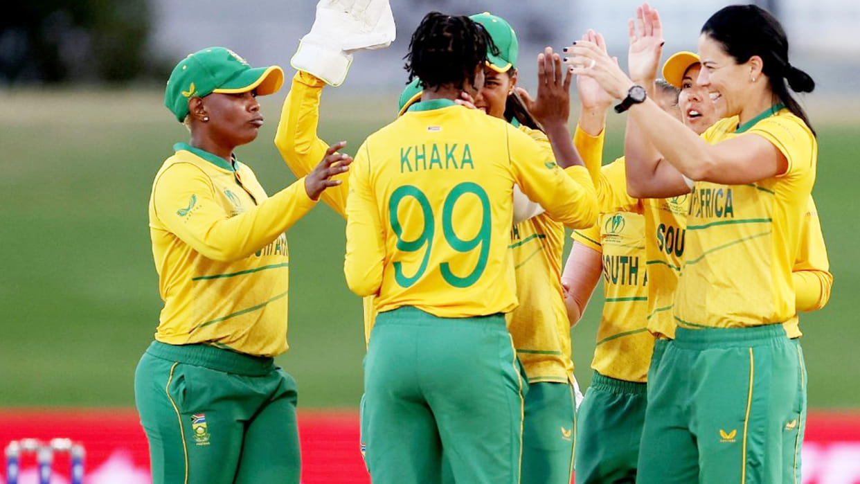 Women's World Cup Live Score: Pakistan Women vs South Africa Women 9th Match  Live Cricket Score Commentary | Bay Oval, Mount Maunganui