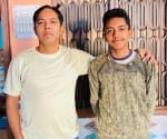 सिरसी के मोहल्ला चौधरियान में यूक्रेन से लौटे कैप्टन रजा अब्बास नकवी अपने बेटे के साथ।
