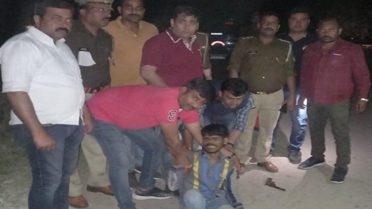 Robbery absconding accused injured in encounter in lucknow