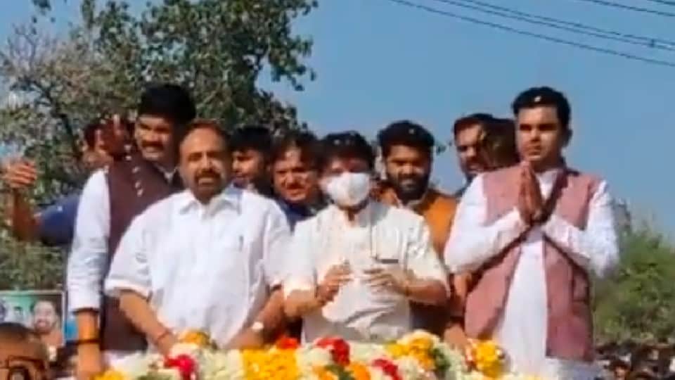 Sagar: Gopal Bhargava became emotional, said - there is no trust in politics, Scindia assured that I stand with you
