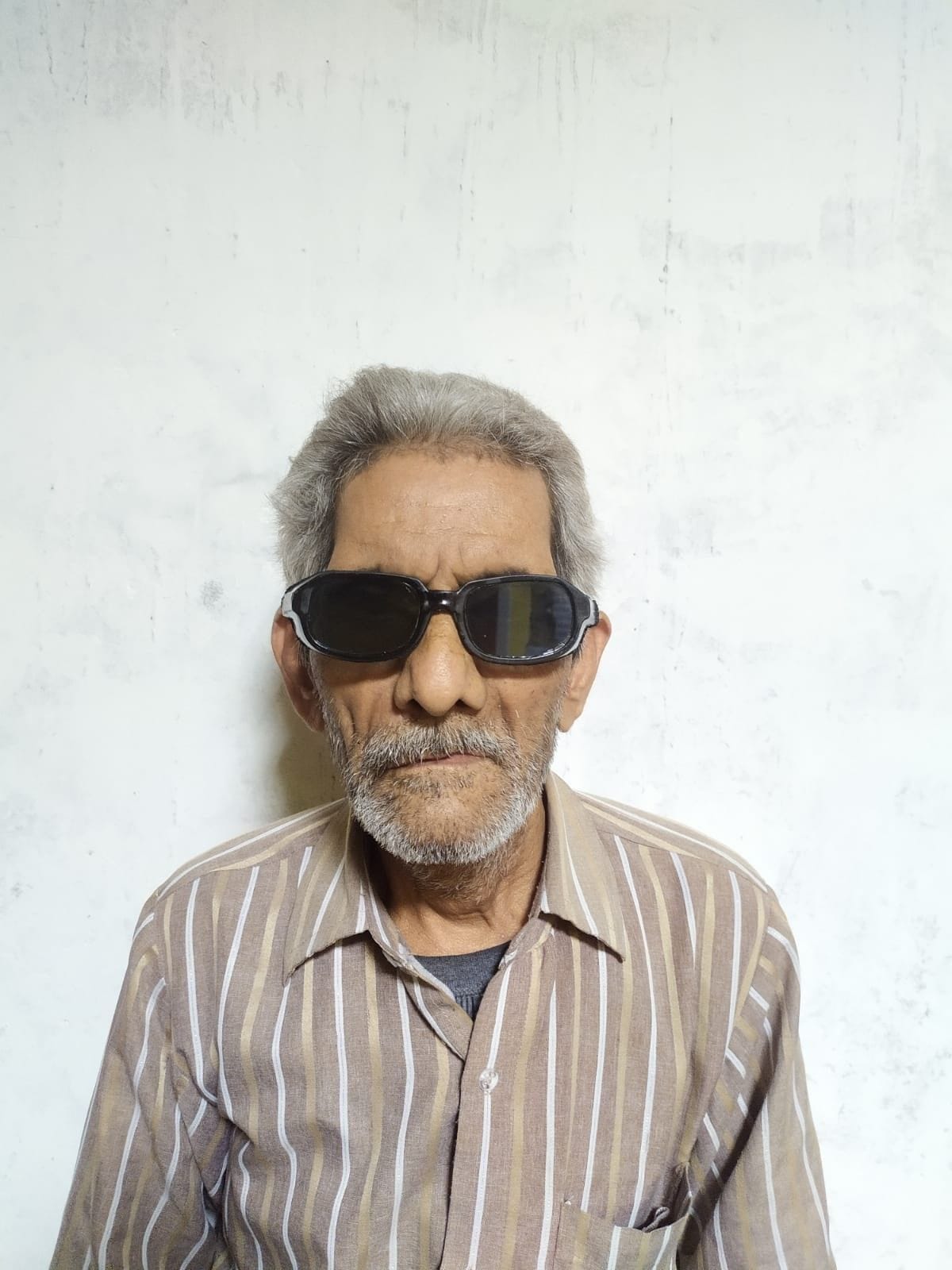 Aligarh: Eye surgery done without lens for not paying Rs 3500