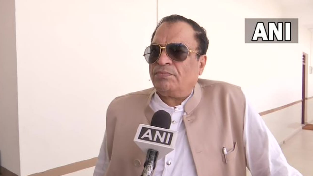 Congress leader CM Ibrahim tenders his resignation Sonia Gandhi Congress Working Committee meeting tomorrow 