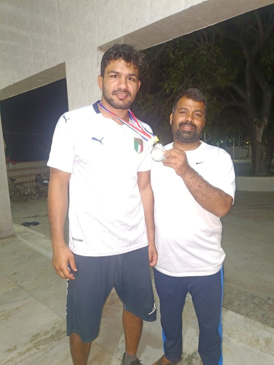 Wrestler Monu won silver medal in All India University Championship