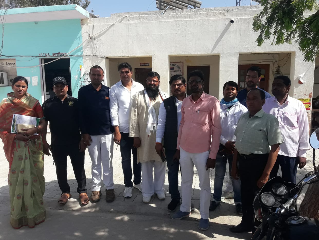 auraiya news,Principal union office bearer came in favor of Kakrahi head