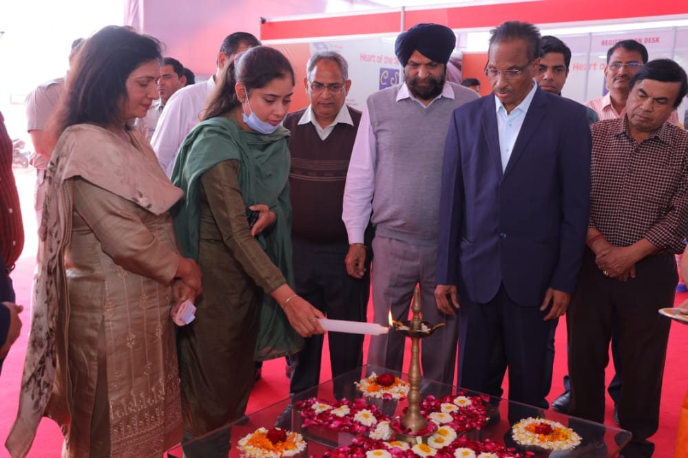 Companies reached Panipat with machines