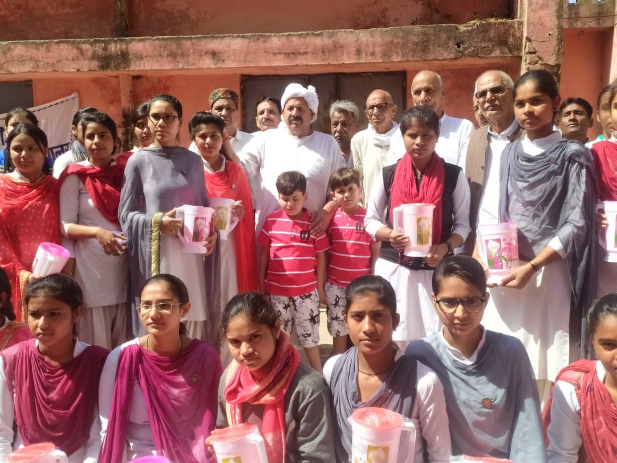 Women have done commendable work for the country: Tikait