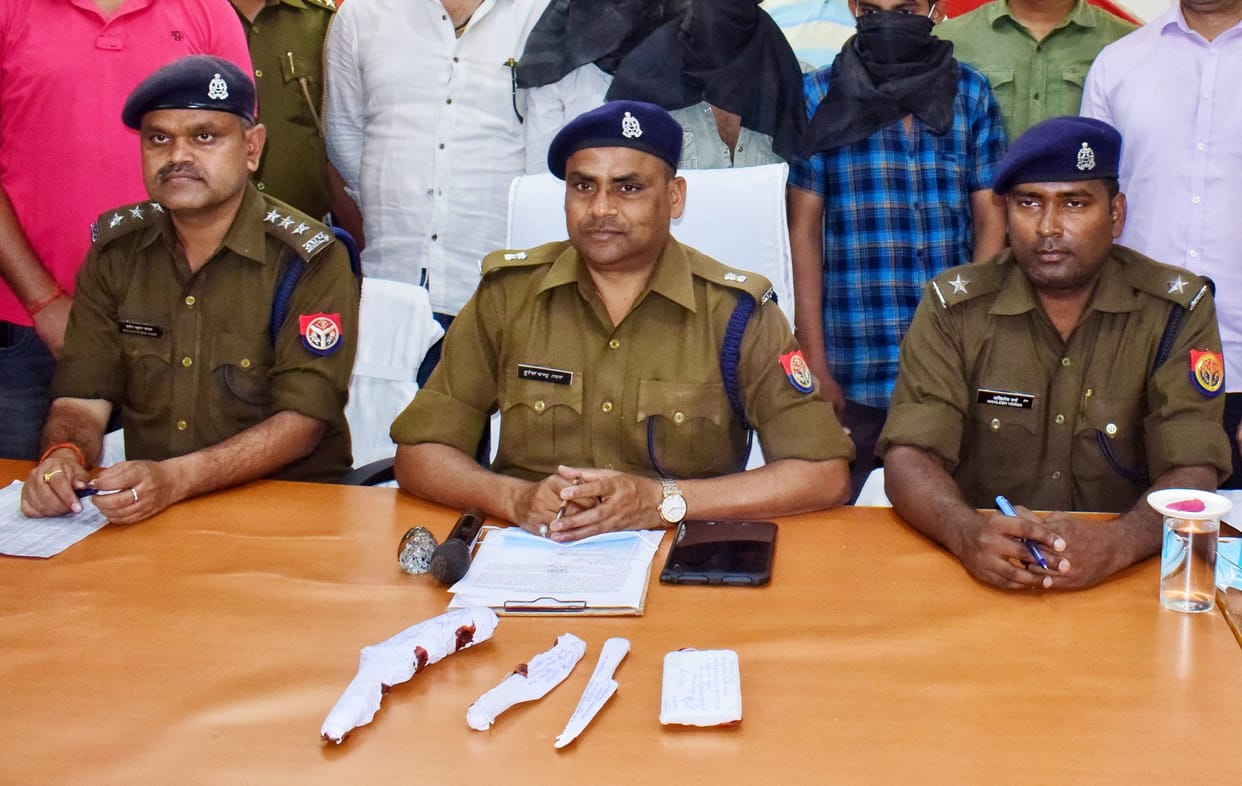 police arresrt three people
