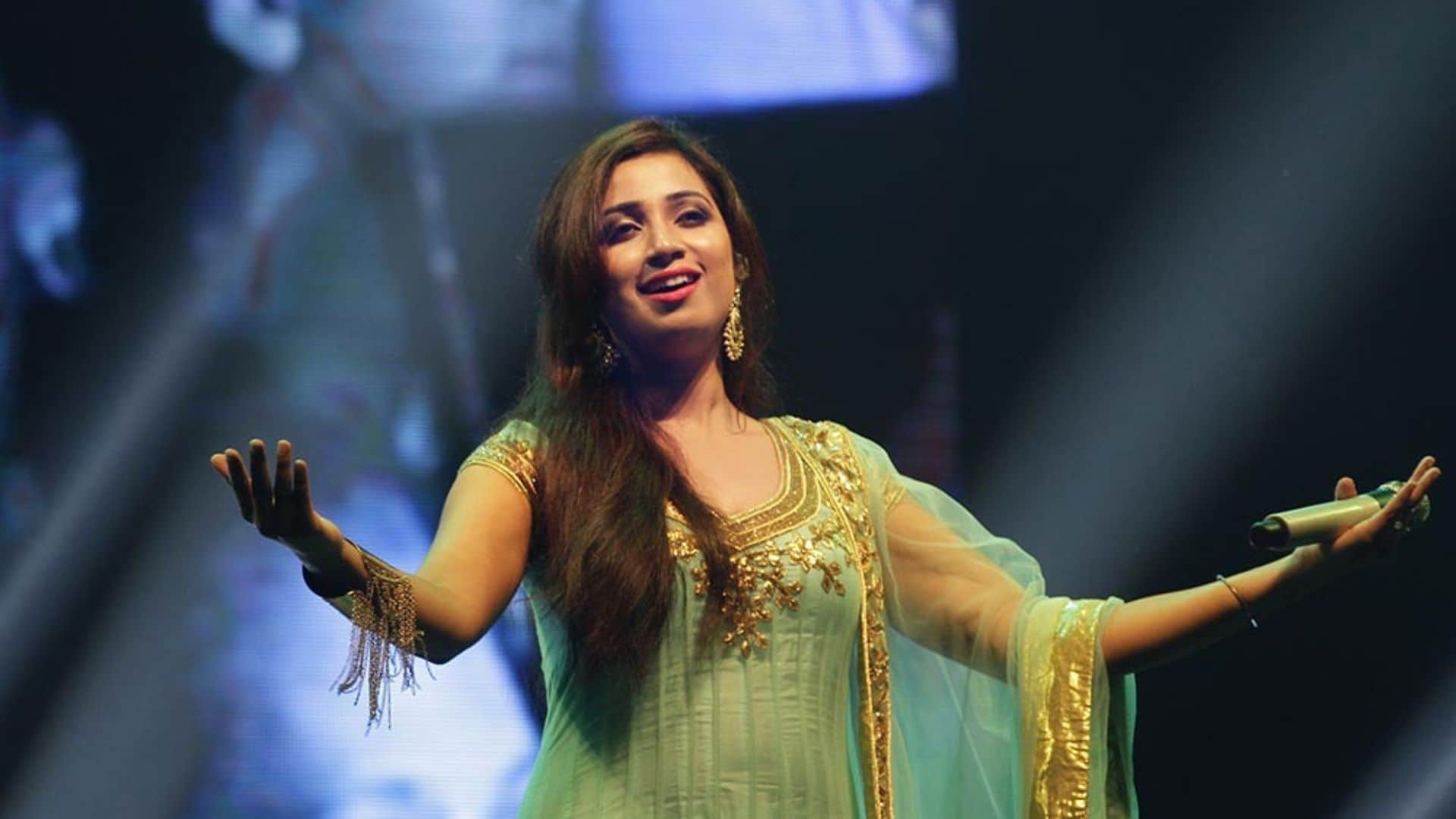 Singer Shreya Ghoshal Lost Her Voice After Orlando Concert Shared Shocking Post