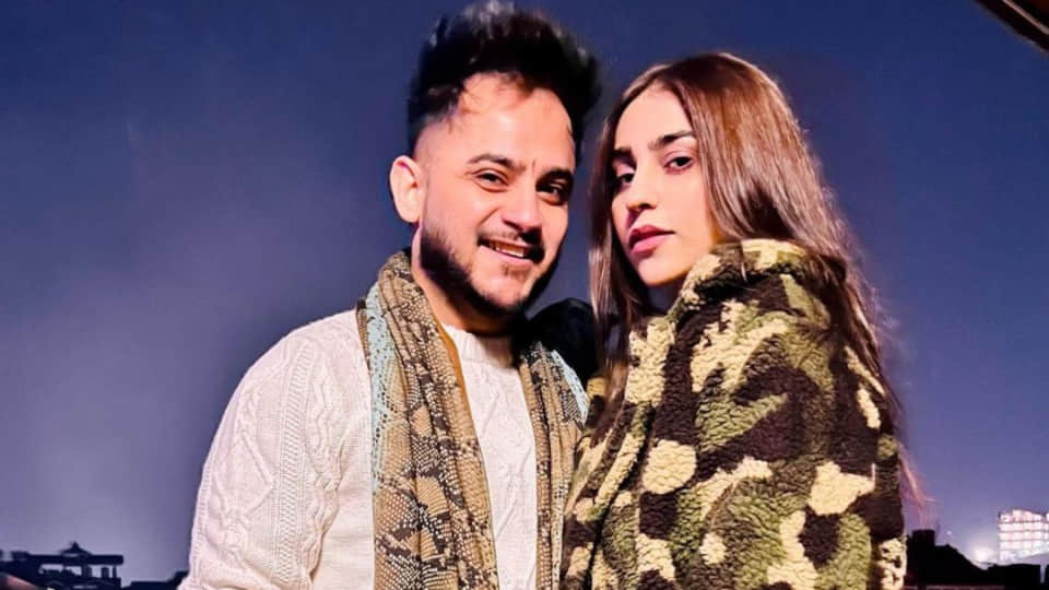 punjabi singer Millind Gaba to tie the knot with girlfriend pria beniwal on 16 april 2022 know the singer weeding plan