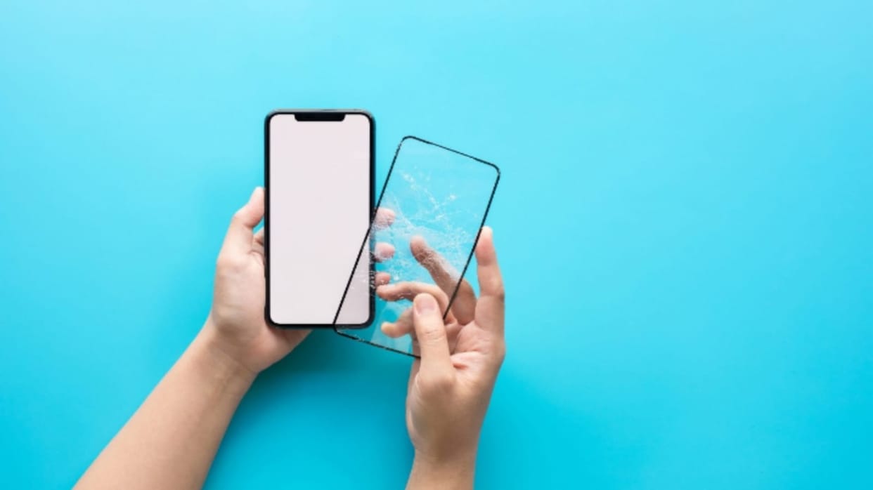 Mobile Safety Tips Never use cheap tempered glass on your smartphone otherwise you will face big loss