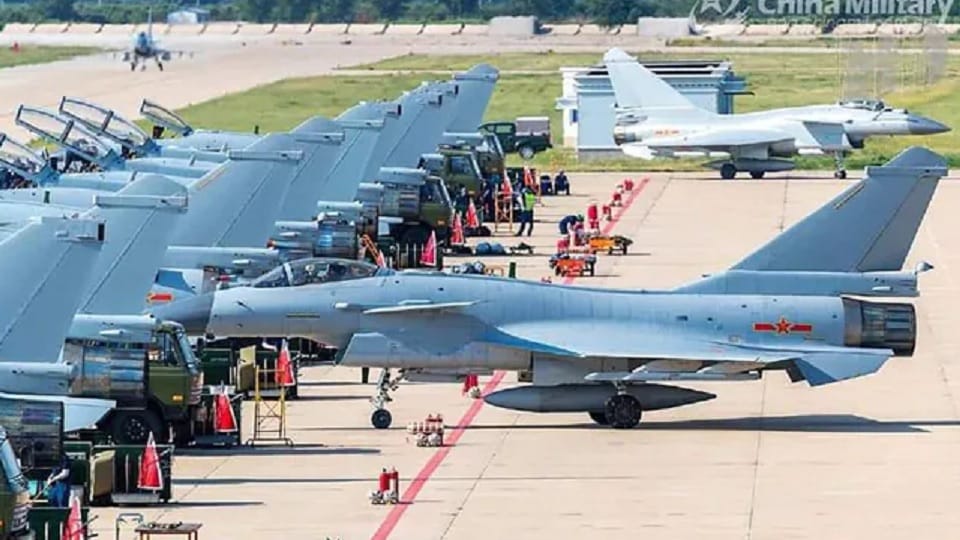 Preparations to compete with Rafale: Pakistan gets J-10C fighter aircraft from China, Imran Khan described big movement