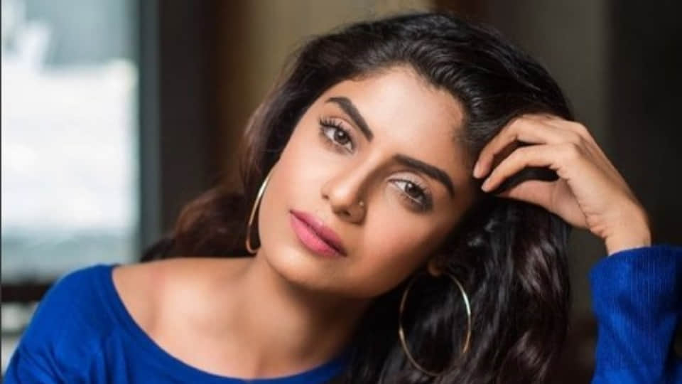 Sayantani Ghosh Birthday Know More About nagin mahabharat Serial Fame actress  Life And career