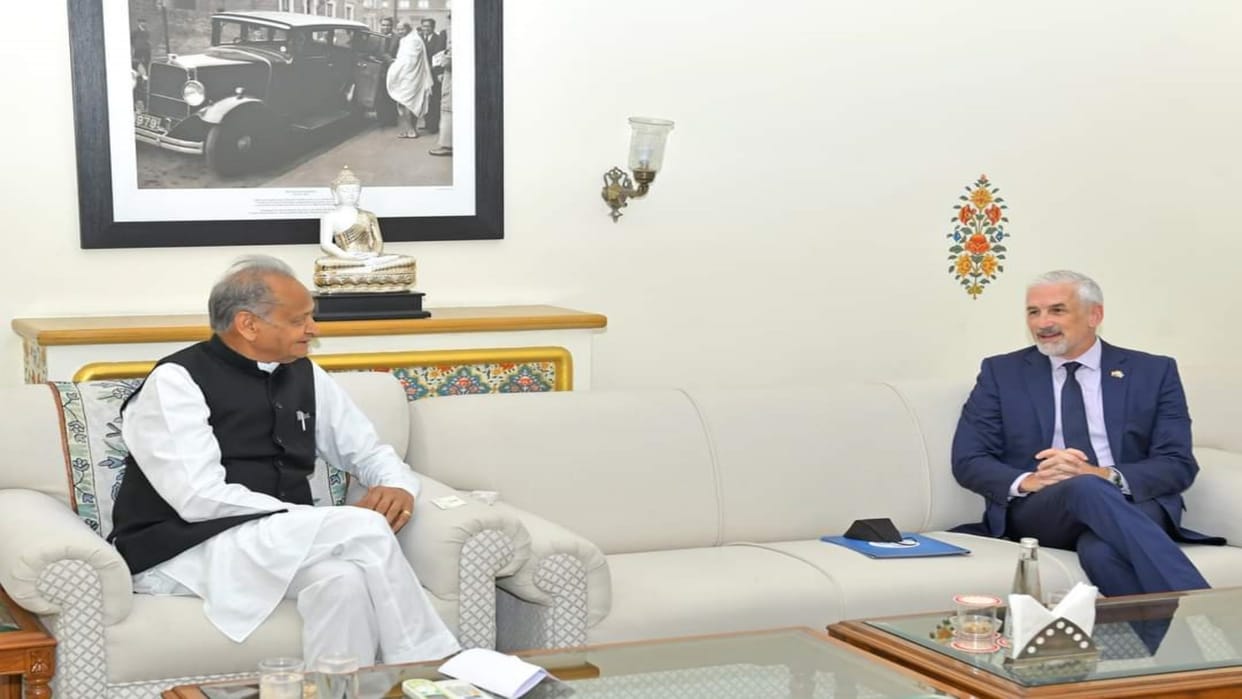 UN Resident Coordinator in India Shombi Sharp met with CM Gehlot in CMR in Jaipur