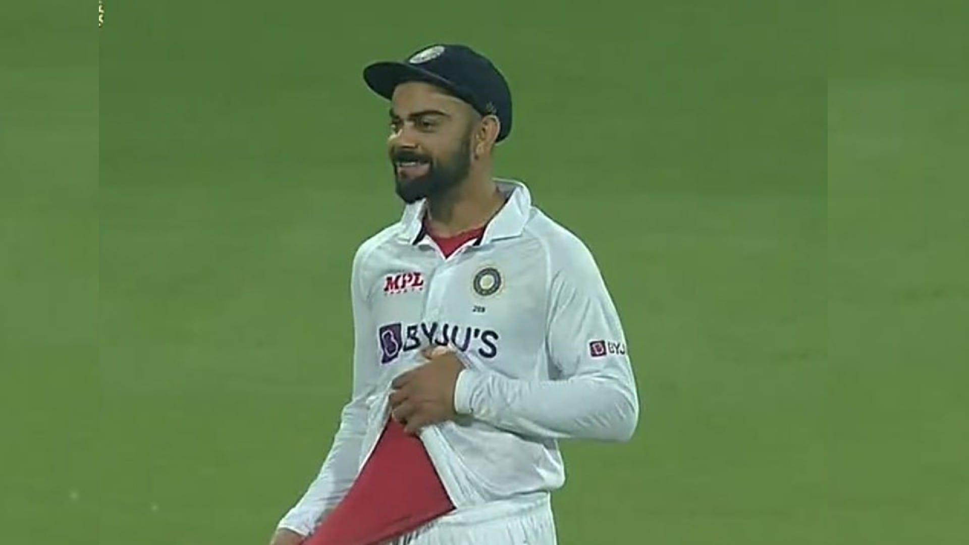 IND VS SL 2nd Test day 1 photos From Shreyas Iyer six to Virat Kohli fan Following and Bowlers delight
