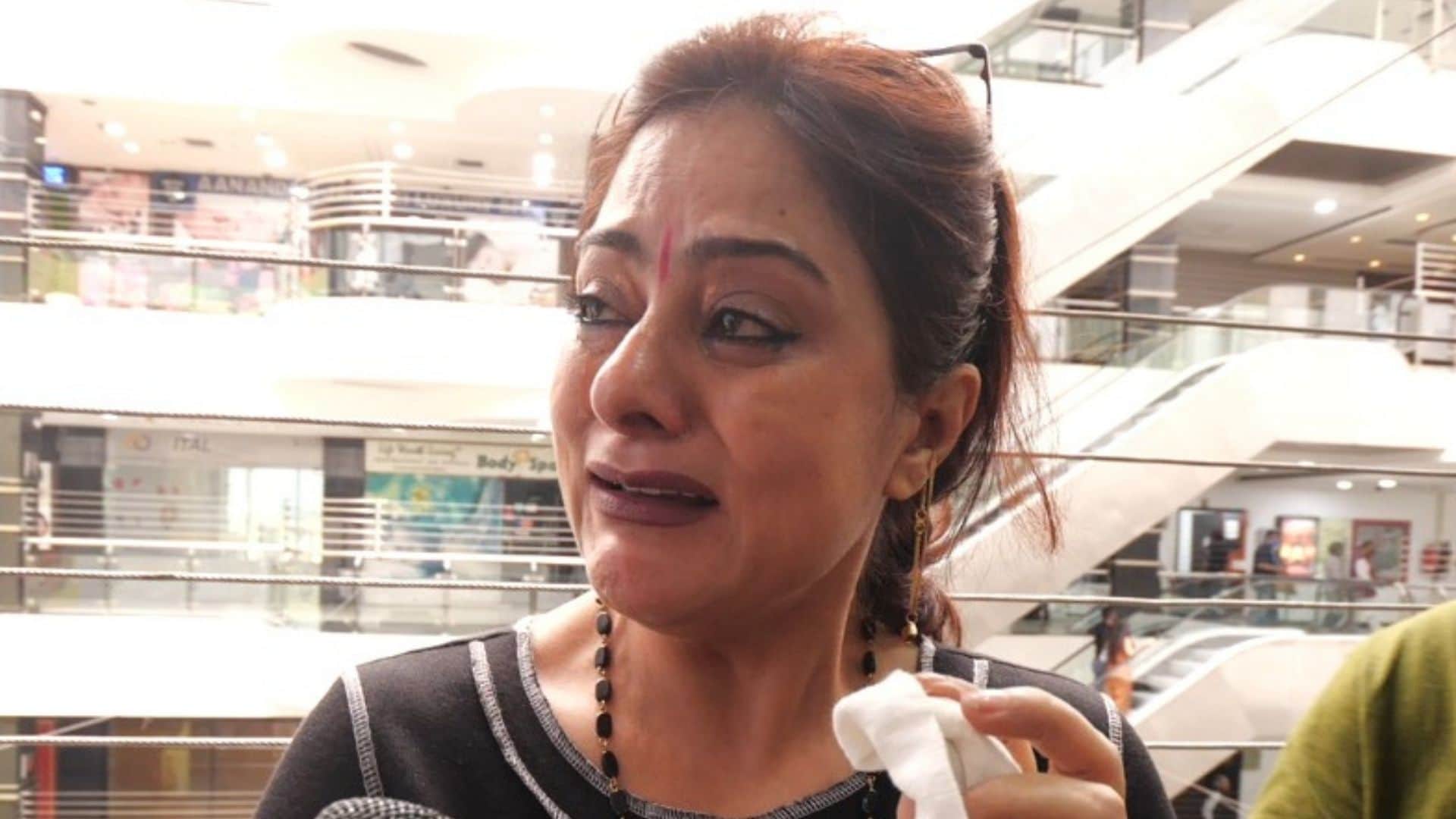 The Kashmir Files Theater Experience From The Eyes of Kashmiri Pandit, Audience Were In tears