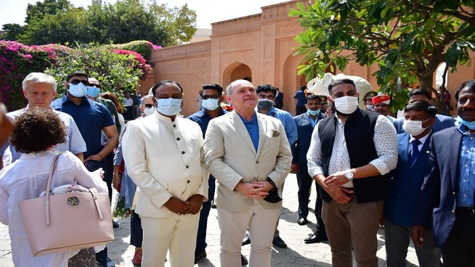 Austrian MPs visited Taj Mahal Agra Mayor welcomed by the culture of Braj