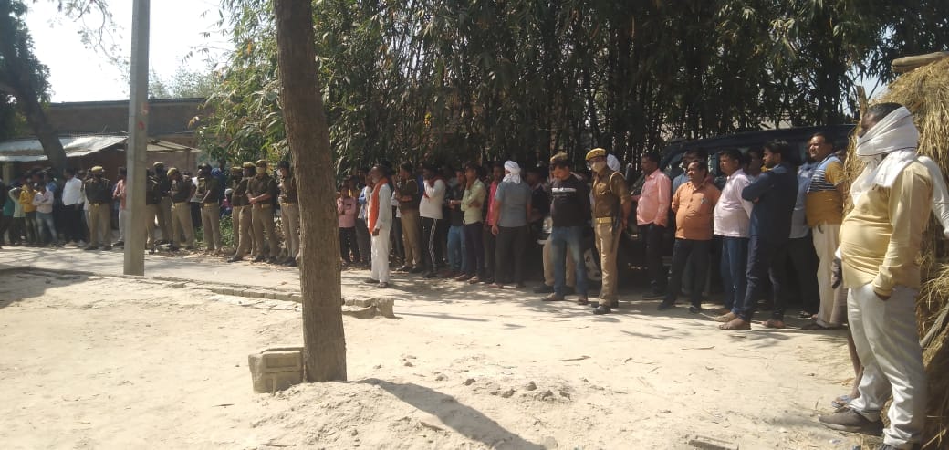 Horrific incident in Azamgarh grandmother and granddaughter murder with sharp weapons