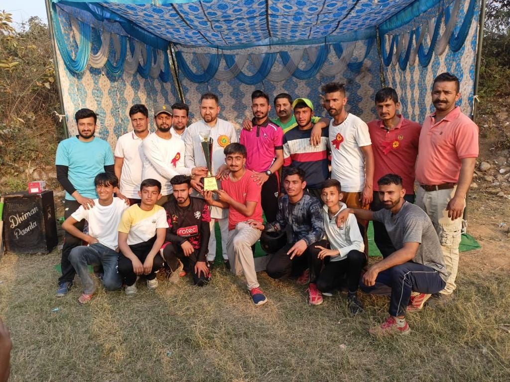 fighter ekadus team win cricket match in behdewala ponta sahib