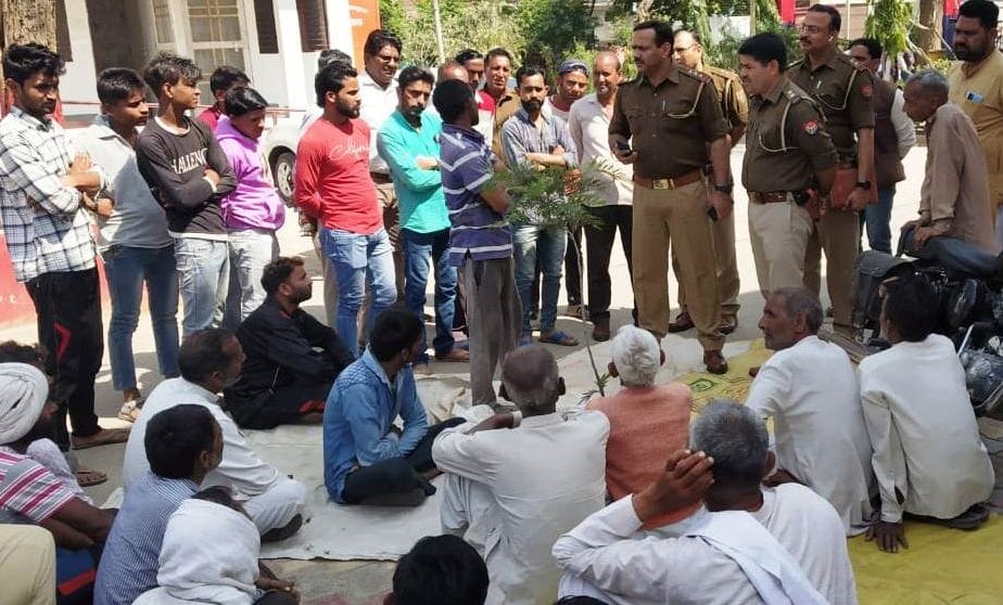 Villagers surrounded Kotwali