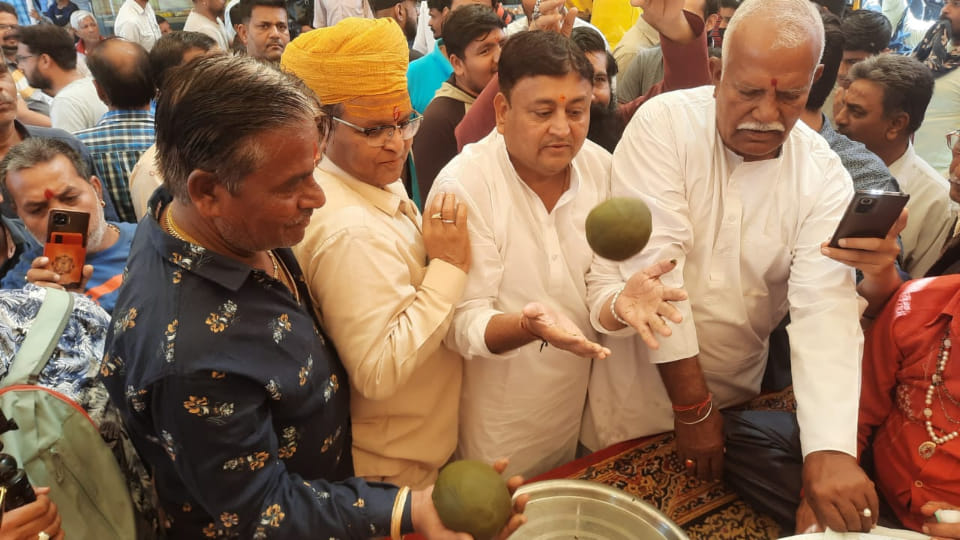 Rajasthan news Six kg cannabis being filtered daily in Bikaner