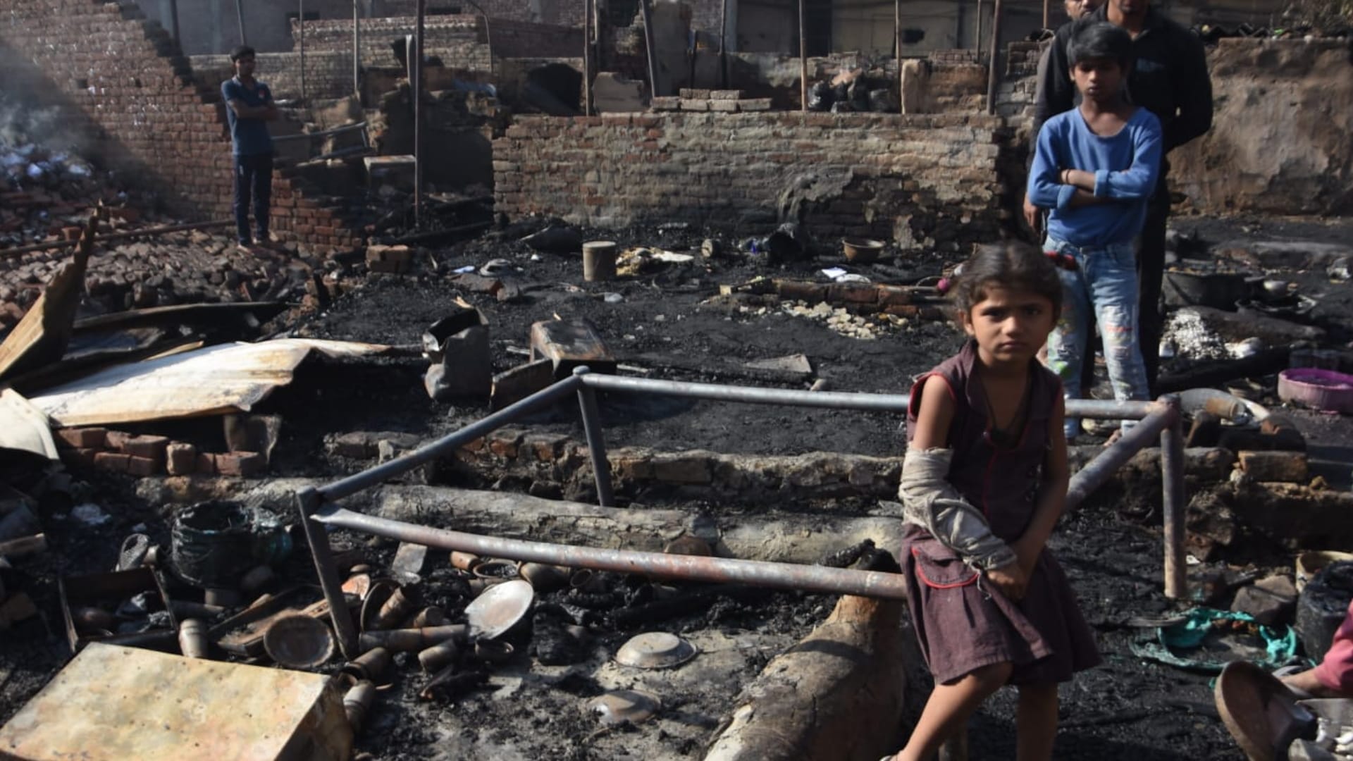 Fire In Delhi Seven killed in fire in Gopalpur See fire incident pictures