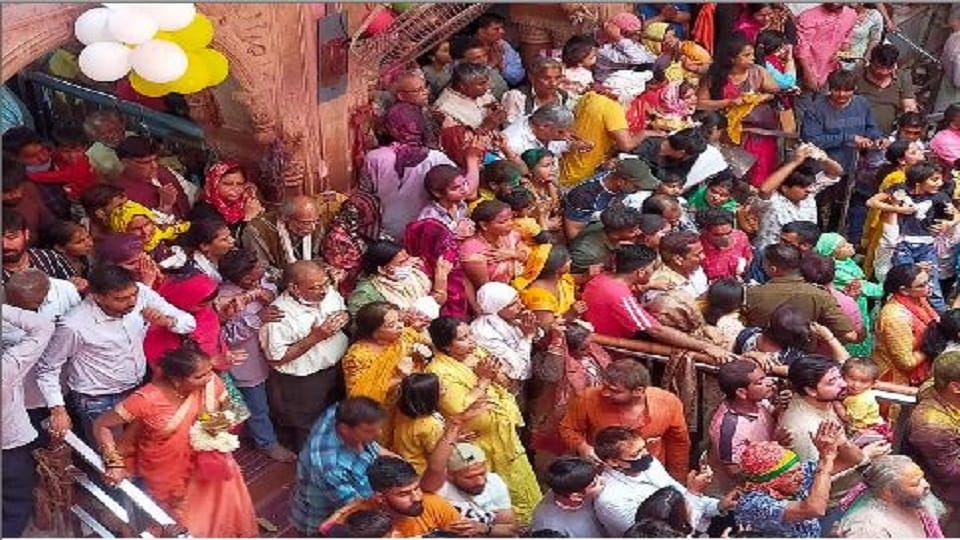 Mathura holi 2022 celebration news in hindi